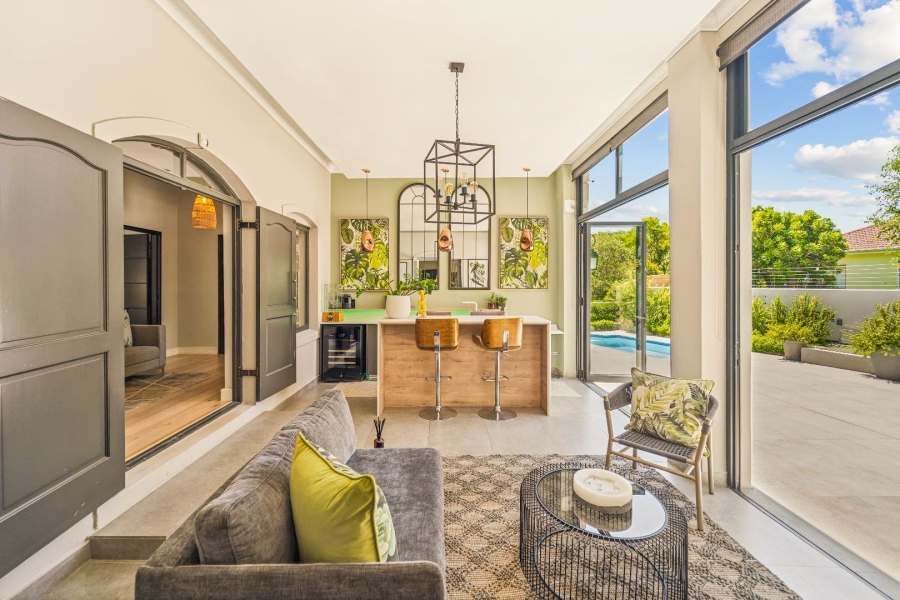 4 Bedroom Property for Sale in Tamboerskloof Western Cape